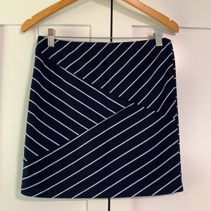 Mimi Chica mini body con skirt